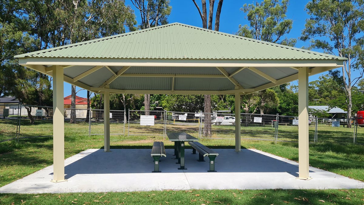 PI Apex Shelter 002