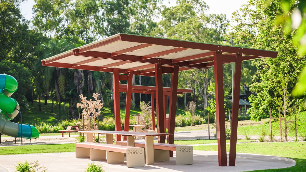 PI Riverside Cantilever Shelter 001