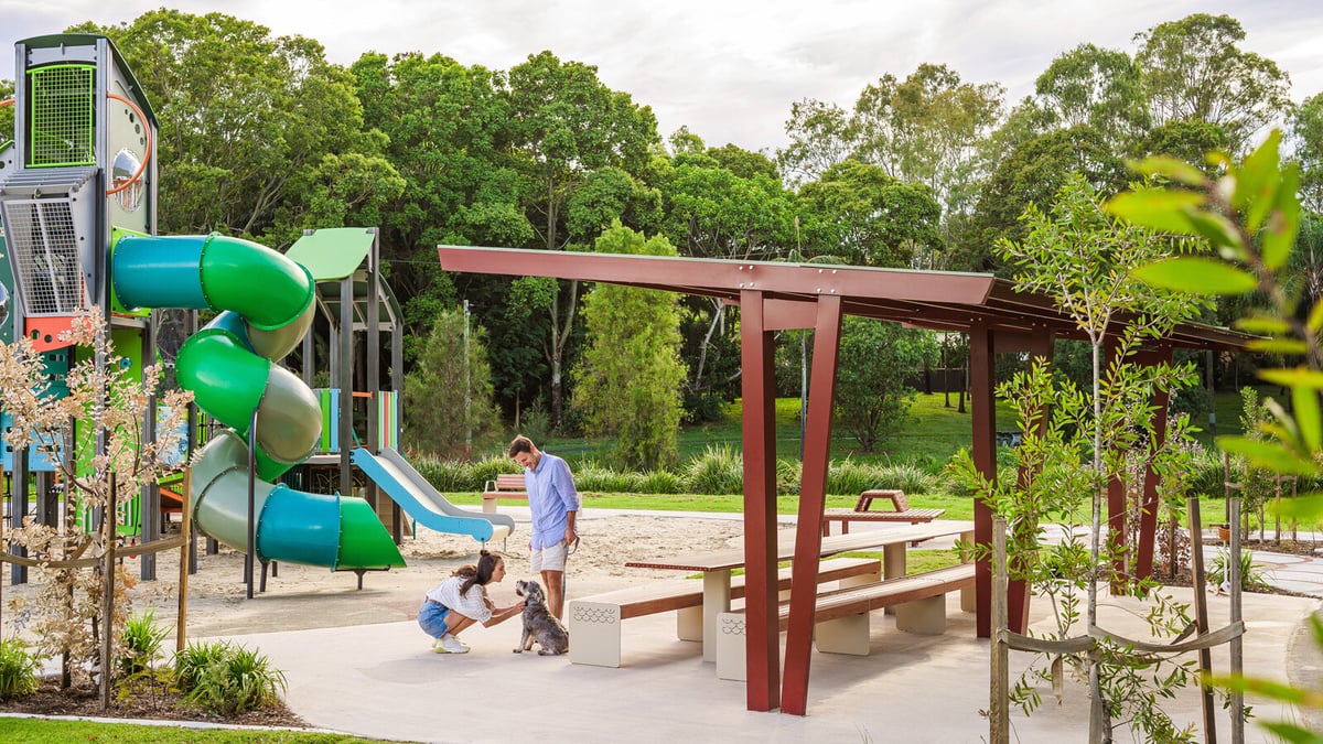 PI Riverside Cantilever Shelter 003