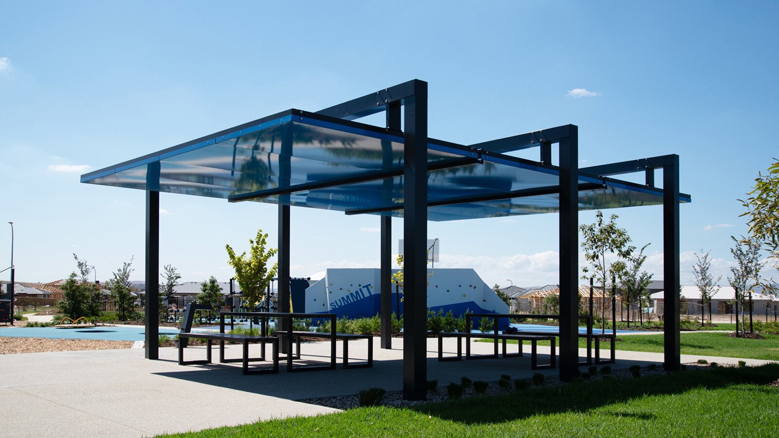 PI Silhouette Shelter 003