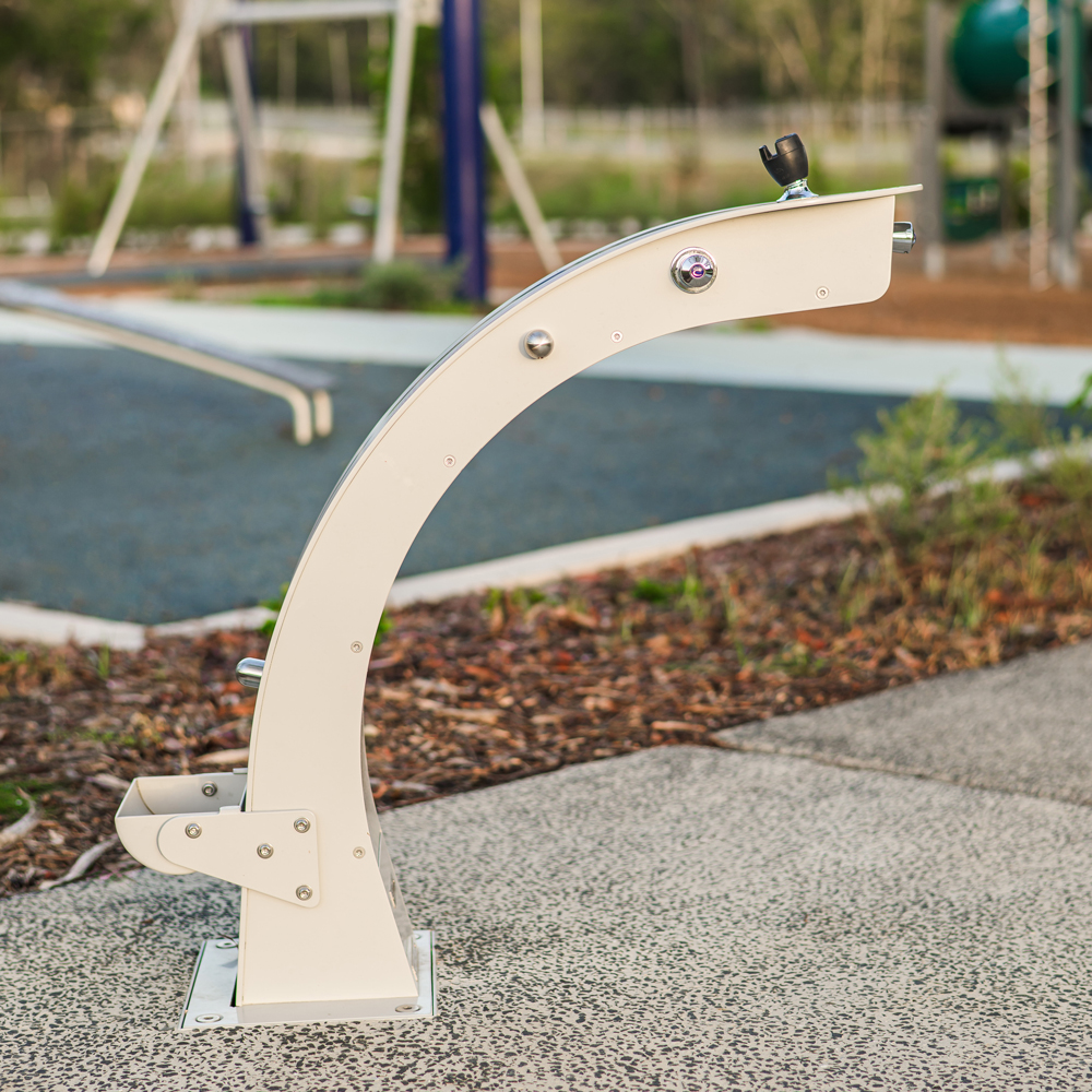 PI-Reviva-Drinking-Fountain-005