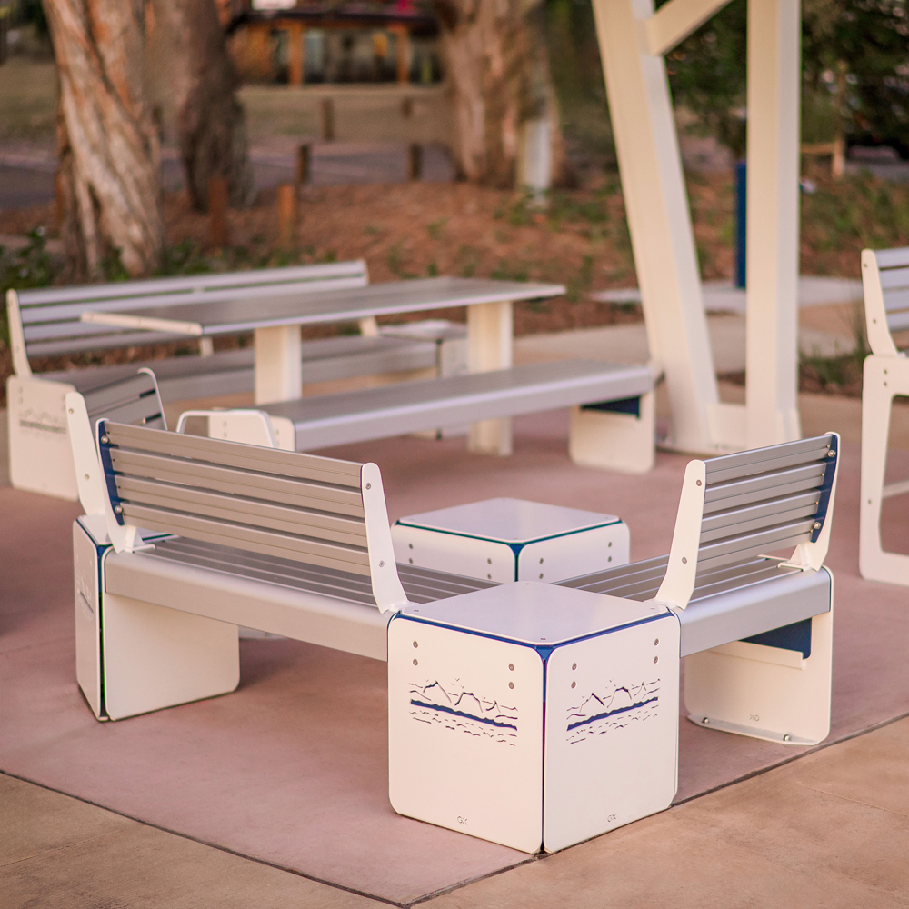 PI-Hyve-Park-Seat-006