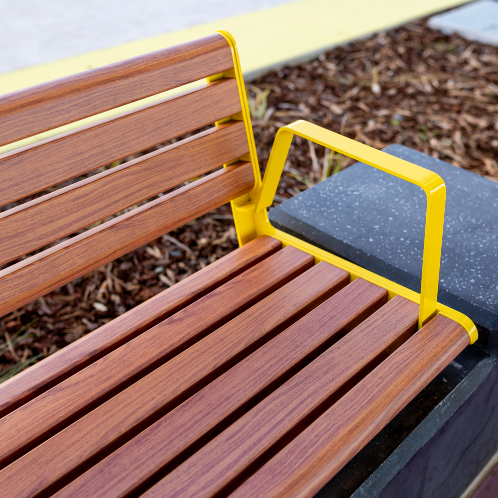 PI-Moda-Park-Seat-006