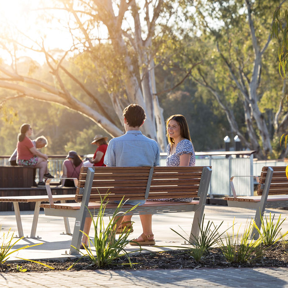 PI-Streetstyle-Park-Seat-003