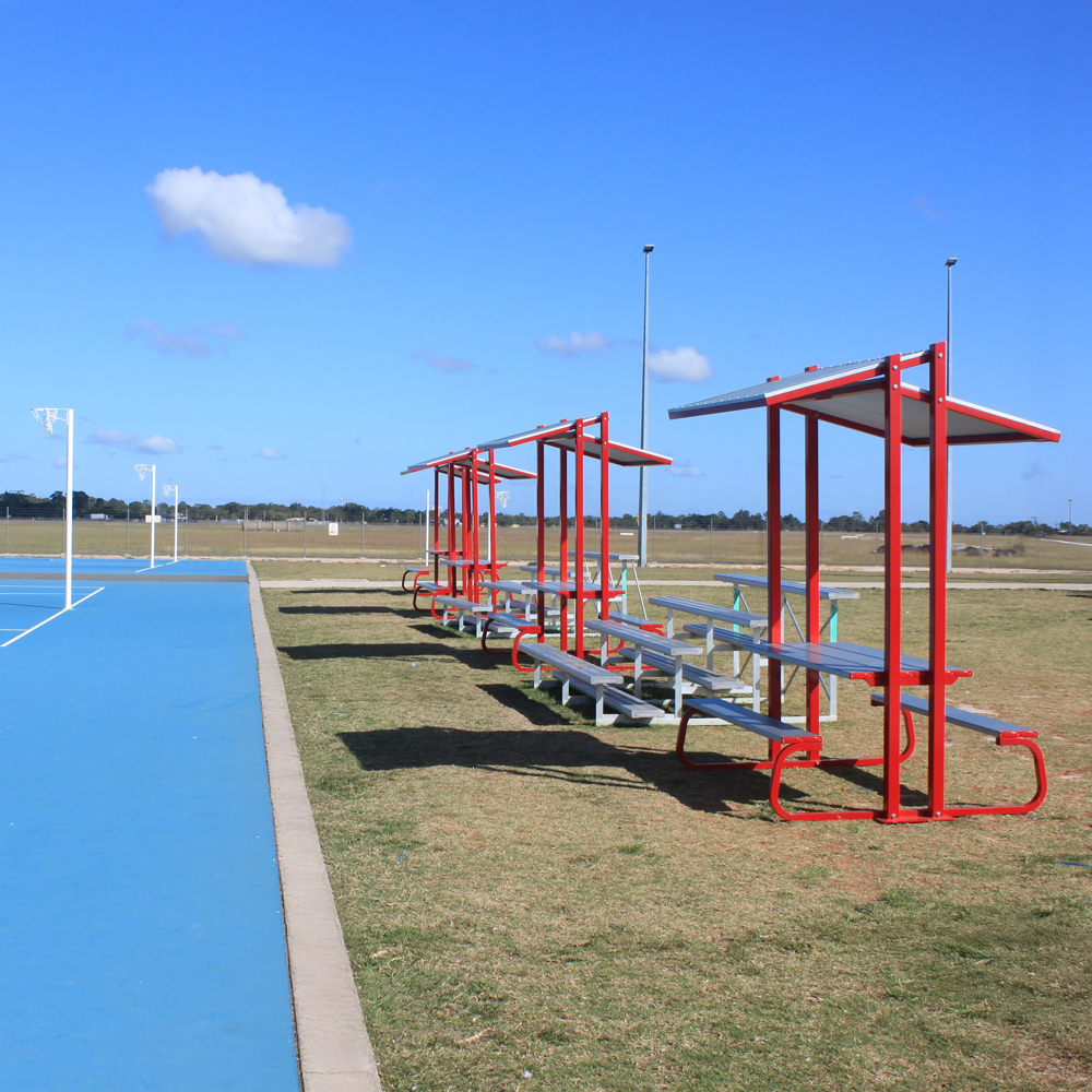 PI-Metro-Table-&-Shelter-002