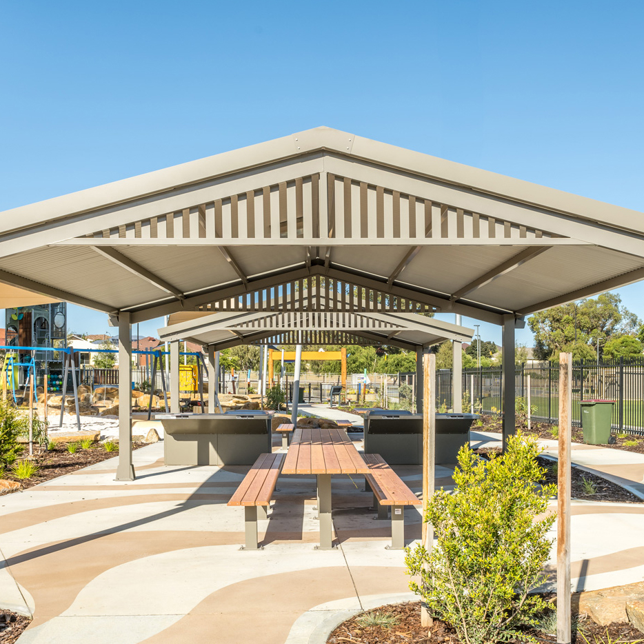 PI-Vista-4-Post-Shelter-003