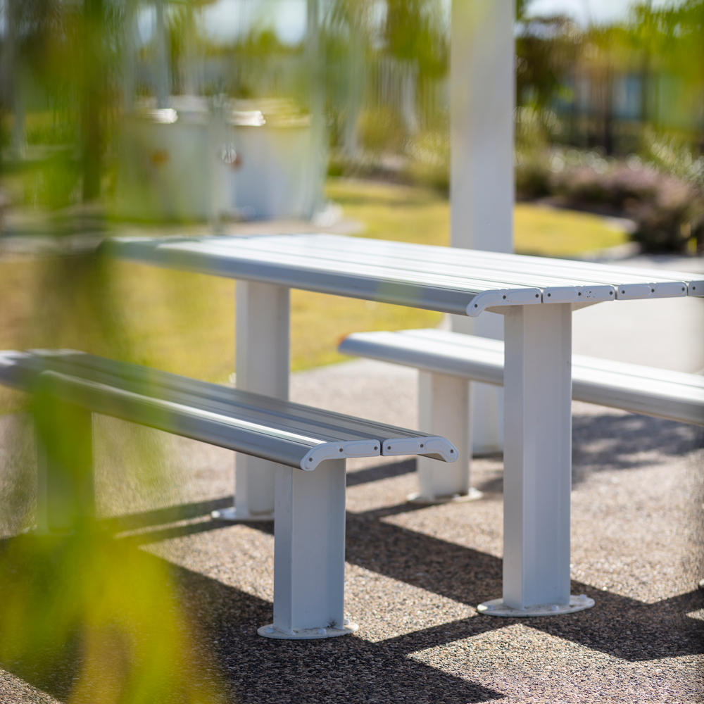 PI-Atessa-Table-Setting-003