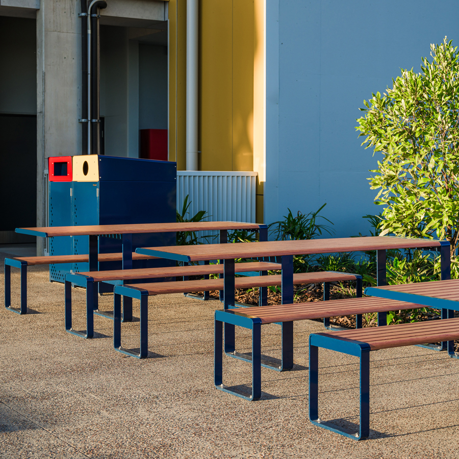 PI-Moda-Table-Setting-002